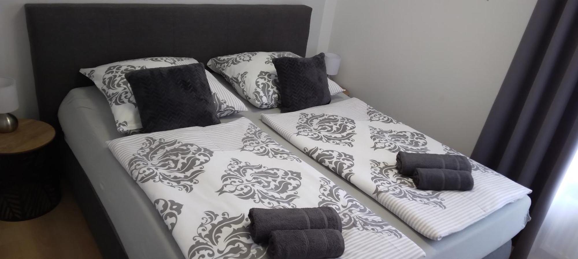 Ferienwohnung Mit Balkon ชวานดอร์ฟ อิน บาเยิร์น ภายนอก รูปภาพ